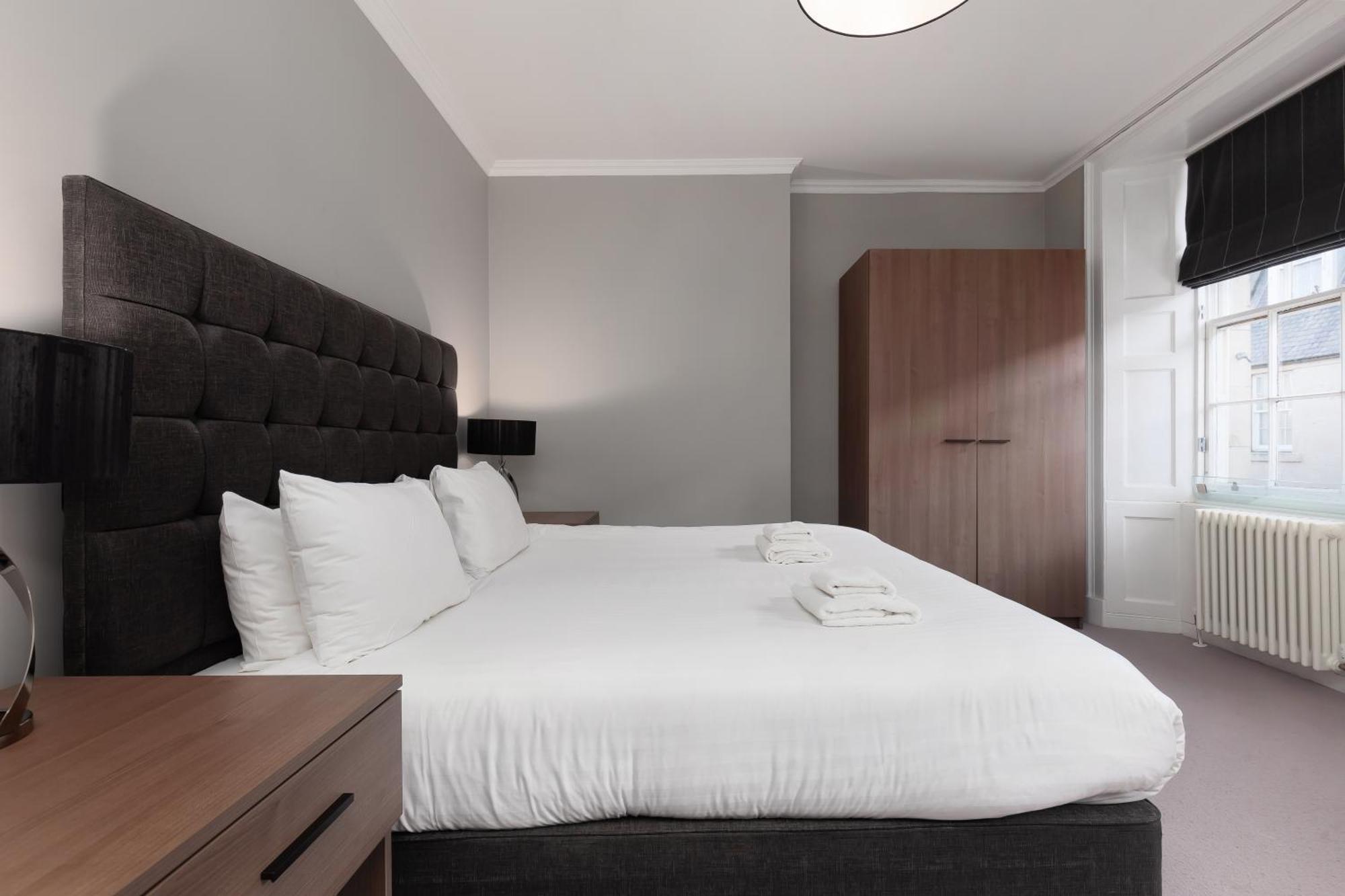 Destiny Scotland - Hill Street Apartments Édimbourg Extérieur photo