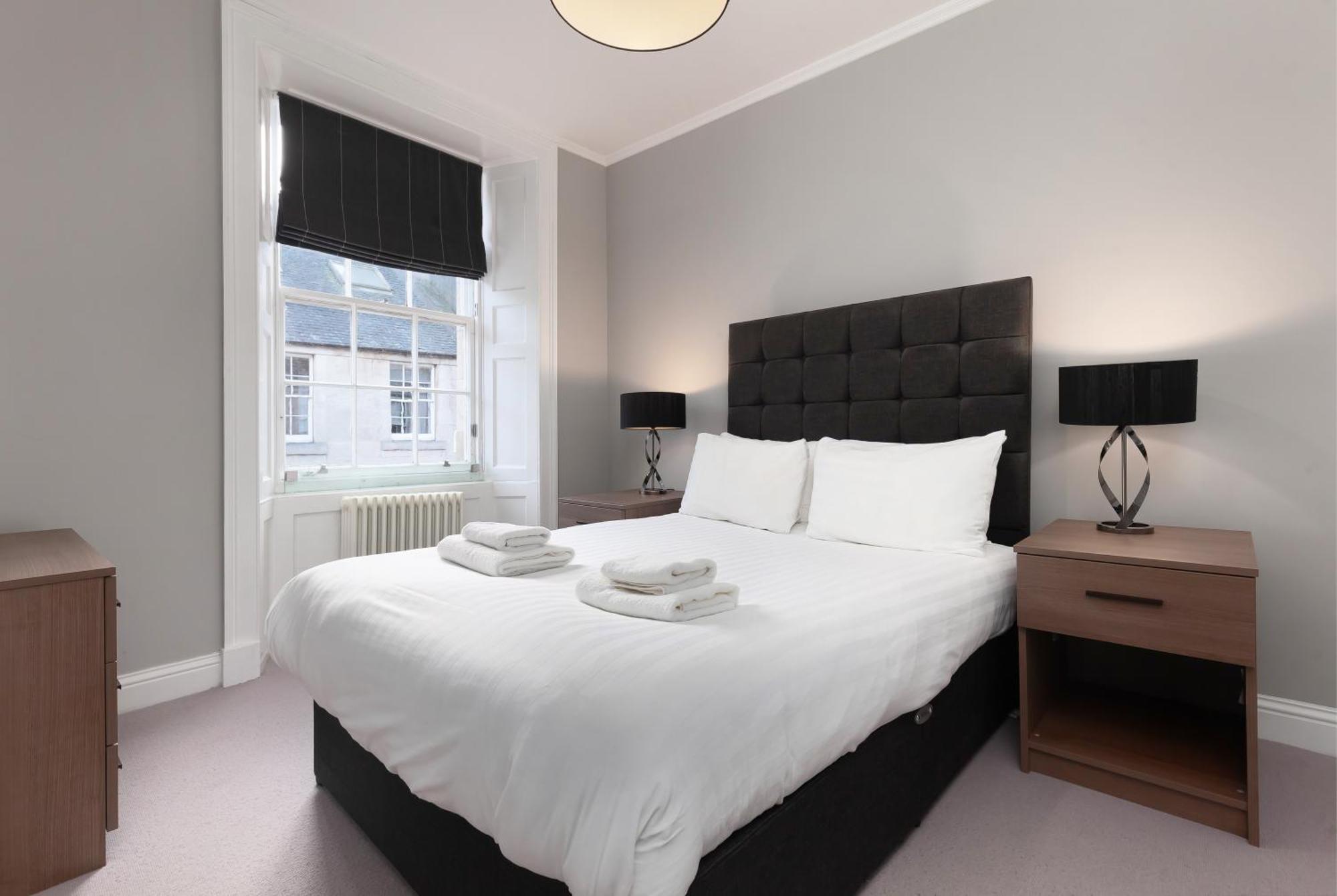 Destiny Scotland - Hill Street Apartments Édimbourg Extérieur photo